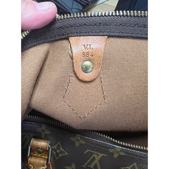 Louis Vuitton Authentic Monogram Canvas Speedy 40 Tote - Picture 8 of 16